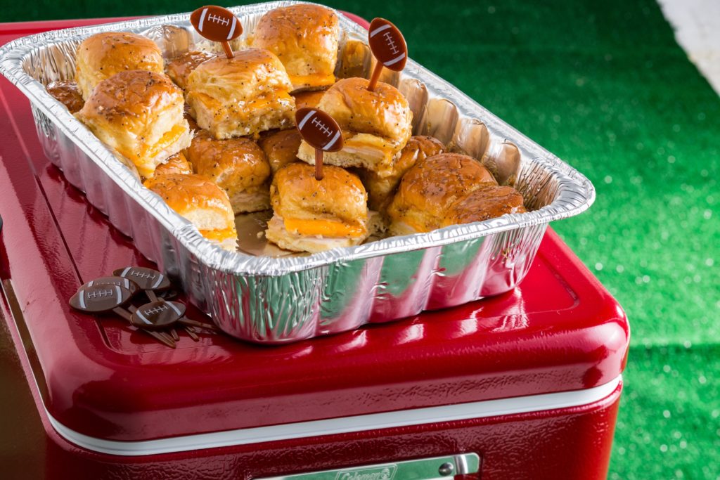 Pull-Apart Turkey and Cheddar Sliders