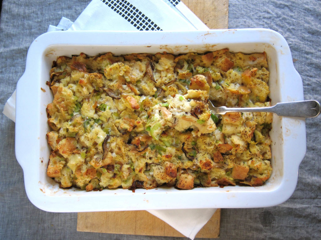 Caramelized Onion Bread Pudding Relish