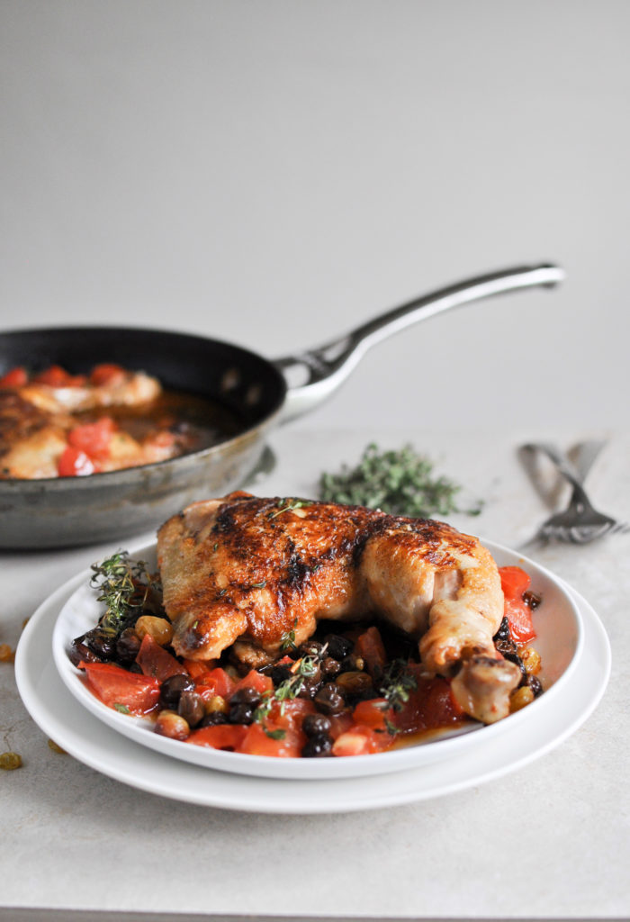 Chicken Quarters with Raisins, Tomato and Thyme Image