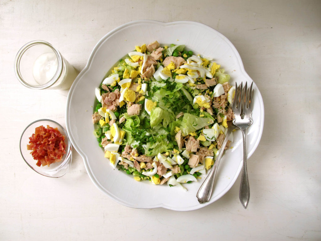 Chopped Green Salad with Tuna Image