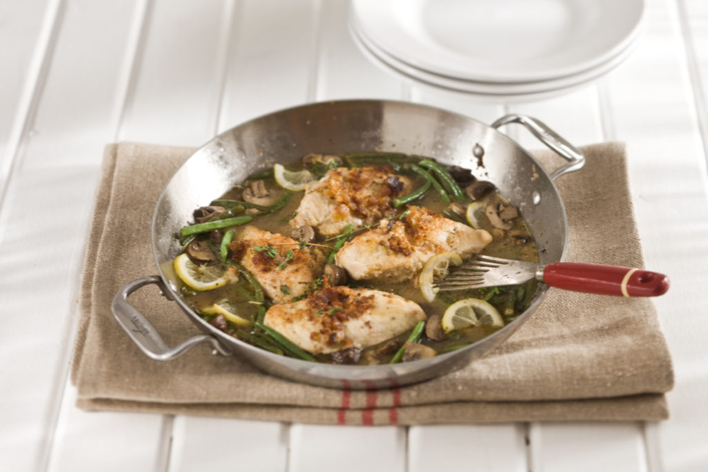 Lemon Chicken with Green Beans and Mushrooms Image