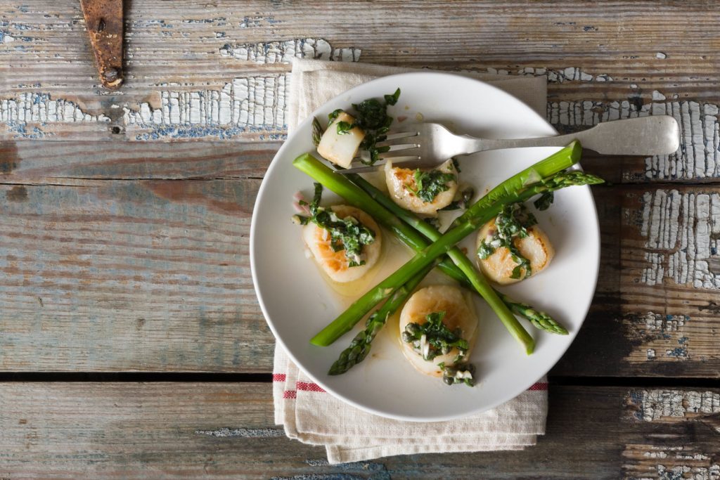 Seared Scallops with Salsa Verde and Asparagus