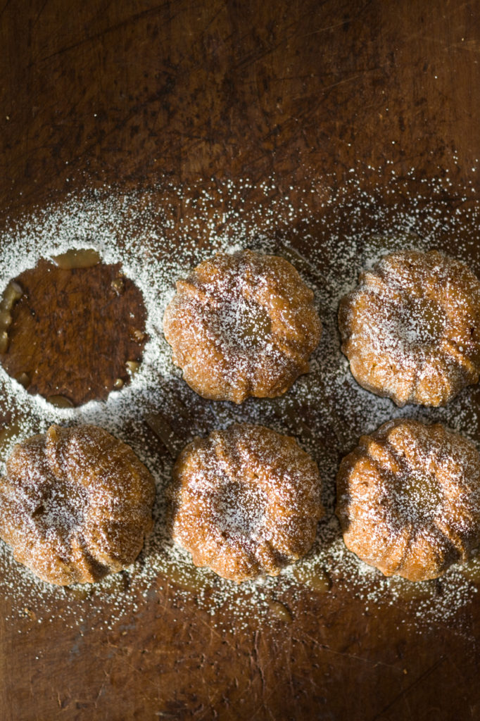 Winter Spice Cakes