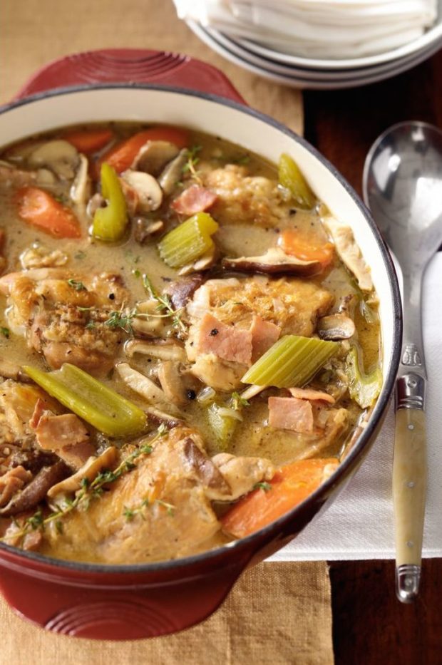 Coq au Vin Blanc - Relish